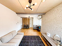 ガーデン一乗寺 201 2LDKのリビング/ダイニング