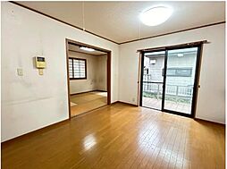 居間