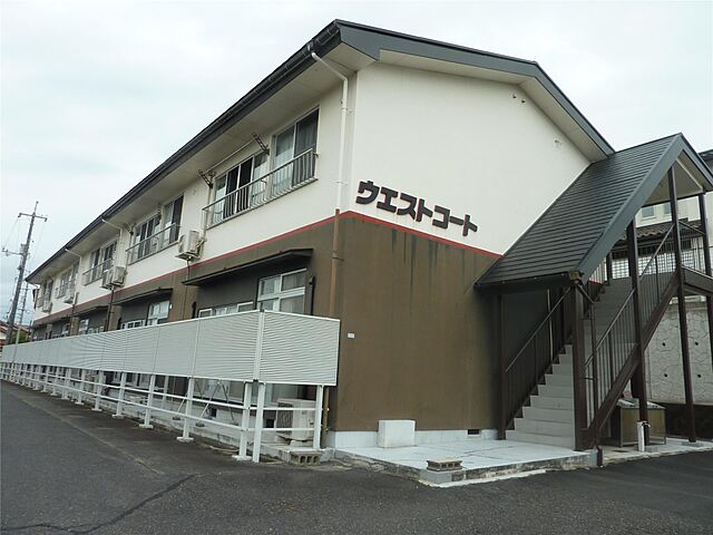 4 / 4
