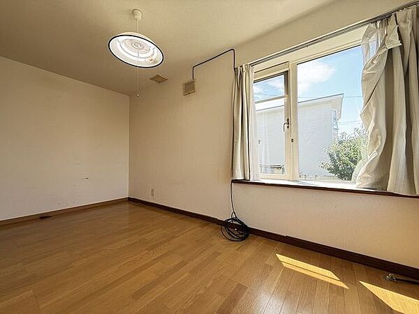 洋室を拡大表示