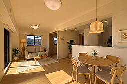 プレミール橋本南 3LDKのリビング/ダイニング