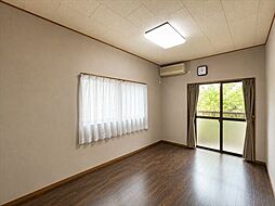 名古屋市中川区本前田町:洋室