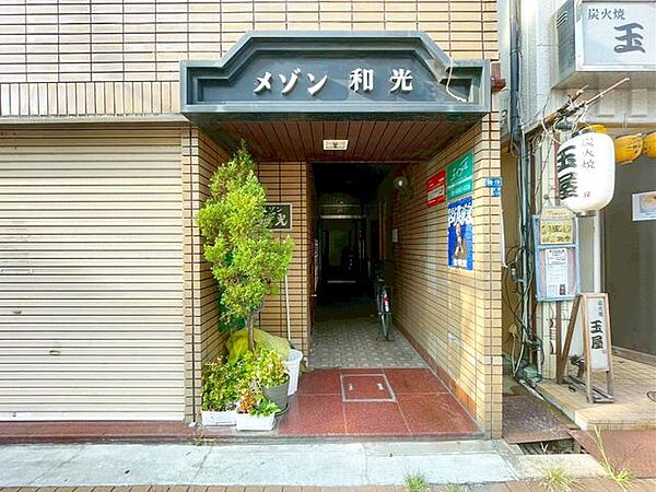 建物エントランス