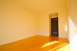 グラマシー京橋 5階1Kのリビング/ダイニング