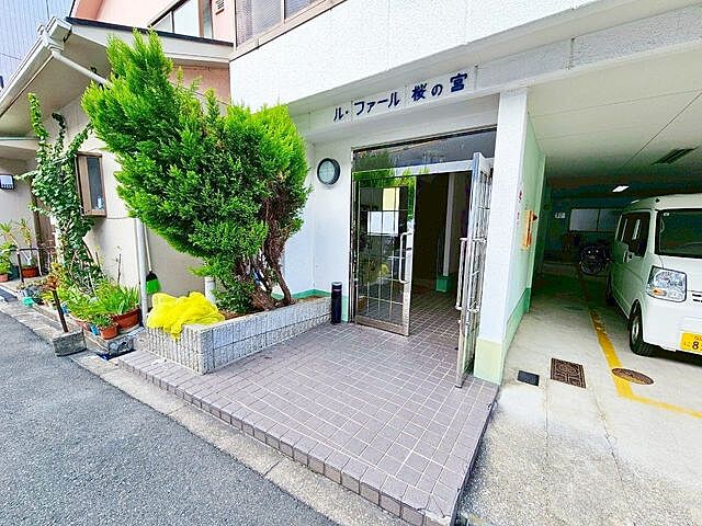 エントランス