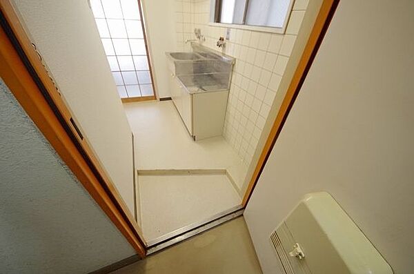 松岡マンション ｜大阪府大阪市城東区成育３丁目(賃貸マンション2K・2階・25.50㎡)の写真 その10