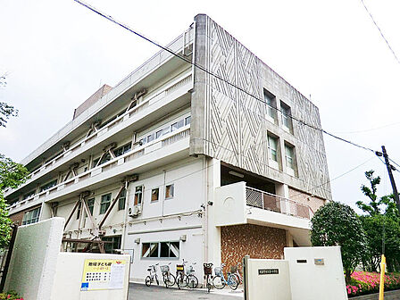 【武蔵野市立第一小学校】徒歩3分(240m)
