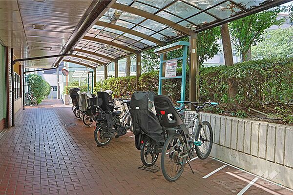駐車場を拡大表示