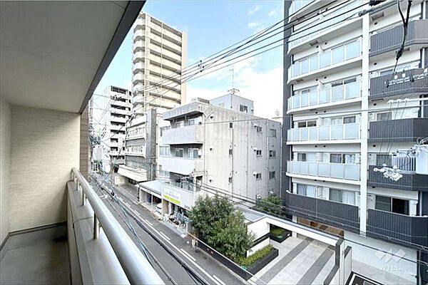 バルコニーを拡大表示
