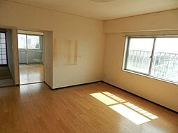 クレール中前黒 801 8階3LDKの室内