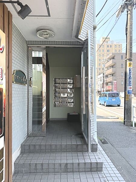 建物エントランス