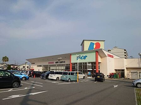 ディオ明石店24時間営業! 370m