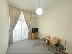 近鉄難波線 布施駅 徒歩8分の賃貸アパート 2階1Kのリビング/ダイニング