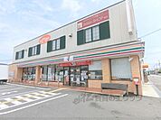 セブンイレブン　枚方長尾家具町2丁目店まで500メートル