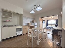 近鉄大阪線 大和八木駅 徒歩17分の賃貸マンション 4階1DKのリビング/ダイニング