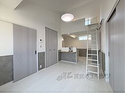 ウィズ大中I 201 2階1LDKのリビング/ダイニング