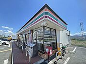 セブンイレブン　天理庵治町店まで290メートル