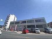 桜井郵便局まで650メートル