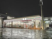 セブンイレブン　大和郡山高田町店まで700メートル