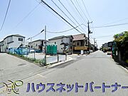 居住者の帰り、訪れる方を優しく迎える・安らぎに満ちた生活空間を予感させる。健やかな暮らしを楽しめそう。
