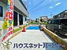 駐車場：通勤や家族の送迎など、毎日の生活にマイカーが欠かせない方にとって駐車場は大事な条件。敷地内にカースペースがあれば、お出かけやお買い物の際の搬入出もらくらくです。