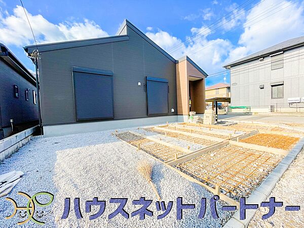 玄関を拡大表示