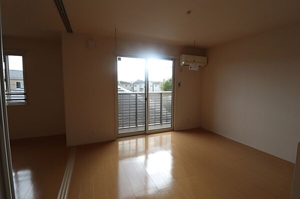 apartment 茨城県常総市内守谷町きぬの里
内守谷町きぬの里の賃貸情報を見る
物件地図