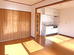 居間