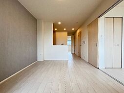 JR両毛線 伊勢崎駅 バス15分 雷電神社入口東下車 徒歩16分の賃貸アパート 2階1LDKのリビング/ダイニング