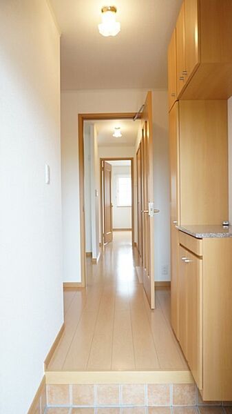apartment 群馬県伊勢崎市連取町1510-1　T＆M　DE号