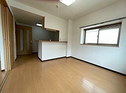 東武伊勢崎線 新伊勢崎駅 徒歩17分の賃貸マンション 3階2LDKのリビング/ダイニング