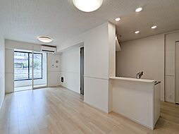 JR八高線 北藤岡駅 6kmの賃貸アパート 1階1LDKのリビング/ダイニング