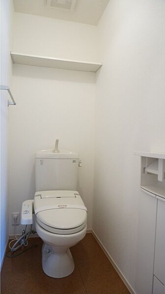 apartment 群馬県伊勢崎市連取町1510-1　T＆M　DE号