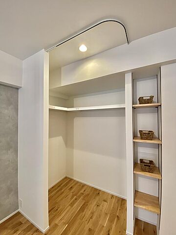 洋室 都営大江戸線 練馬駅 徒歩6分