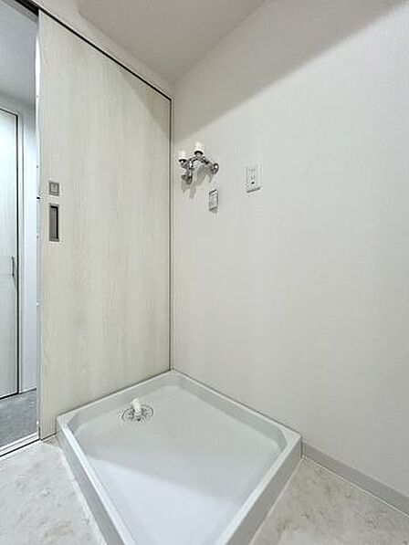 【リフォーム済 洗面所】防水パンを設置しております。