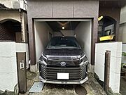 【リフォーム済】駐車場　ガレージに1台駐車可能です。