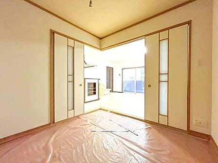 【リフォーム中】和室別角度の様子です。