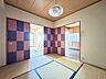 和室：【現況】約4.5帖和室の別角度からのお写真です。