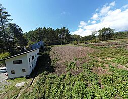 物件画像 大泉町西井出、カラマツ通りに広がる陽光あふれる南傾斜地