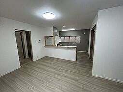 敦賀市若葉町2丁目　戸建て