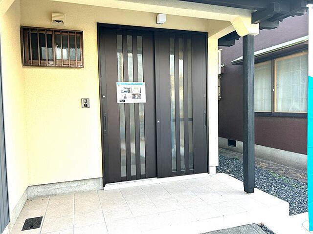 玄関 敦賀市野神40-234-5