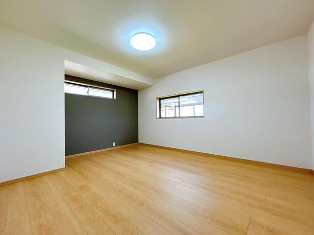 室内 敦賀市野神40-234-5