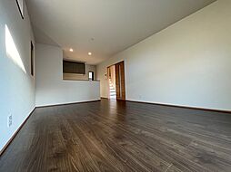 沢田1丁目新築戸建て