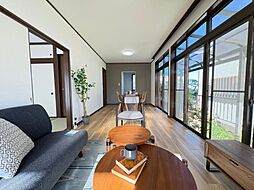 居間