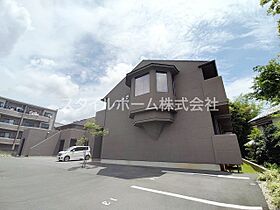 セザンヌ松井 105 ｜ 愛知県豊橋市松井町字南新切7-2（賃貸アパート1R・1階・25.77㎡） その1