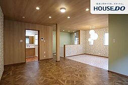 中古戸建  湖南市吉永 3LDKのリビング/ダイニング