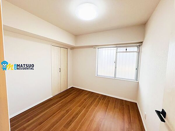 洋室を拡大表示