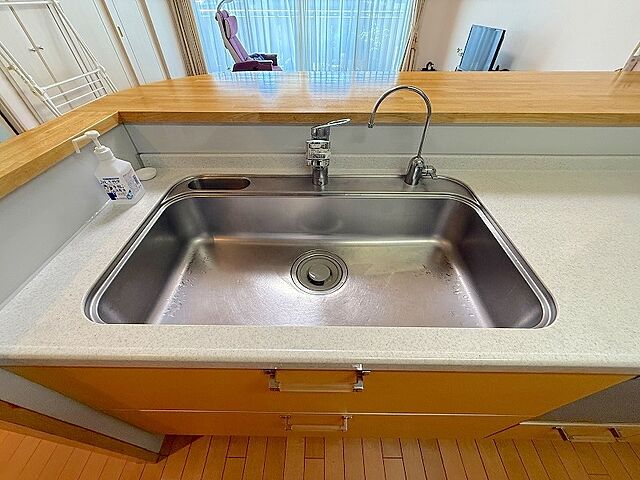 キッチン クレール大和八木 7階/704