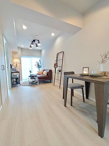 リビング/ダイニング 武蔵野グリーン・ハイツ（芦花公園） 3階/303