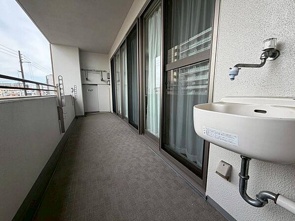 バルコニーを拡大表示